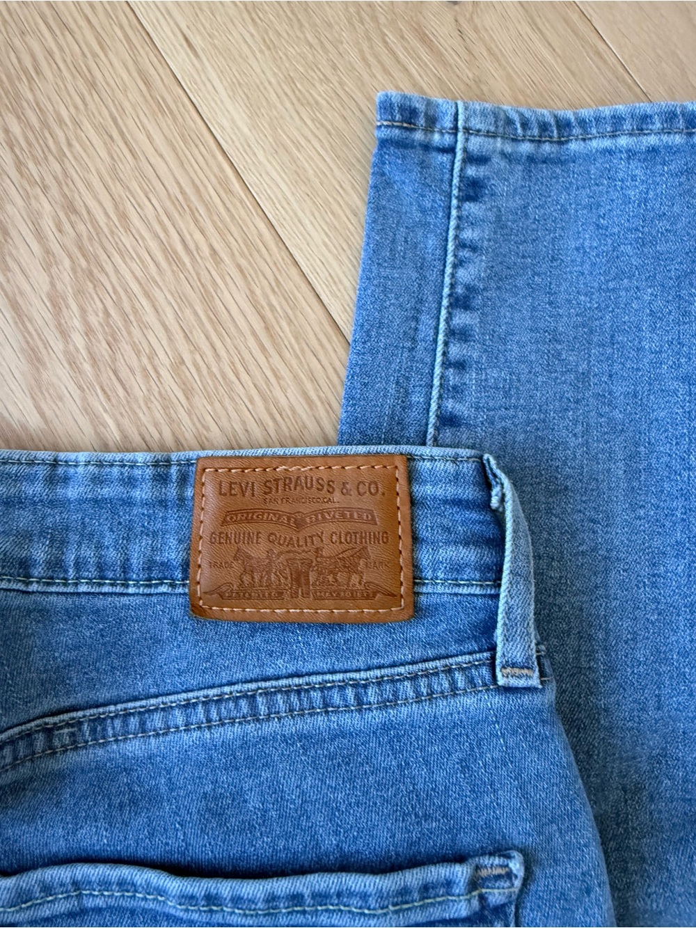 Levi's 721 High Waisted Blue Skinny Jeans